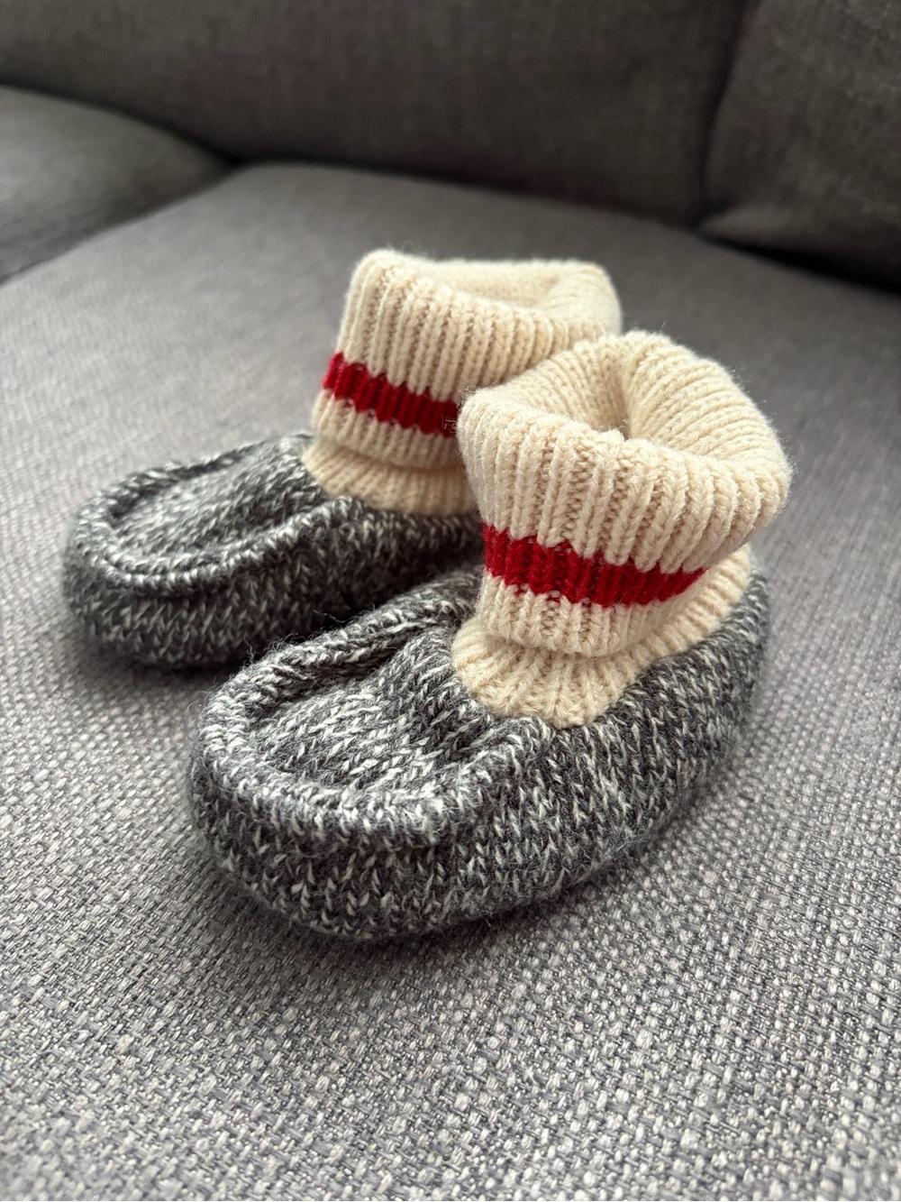 Roots Baby Cabin Booties | Salt & Pepper Knit | 6-12 Months